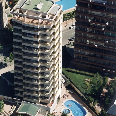 Apartamentos Maria Victoria Benidorm Bagian luar foto